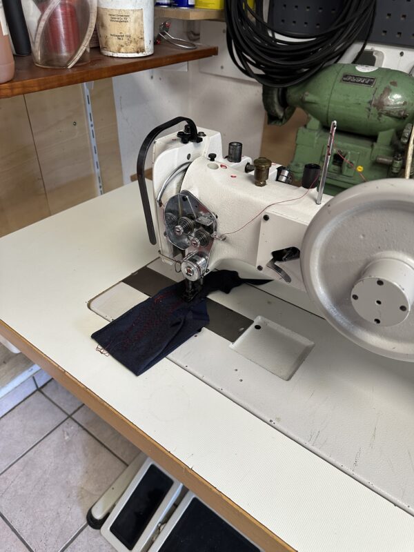 JUKI LG-158 gebraucht – Bild 3