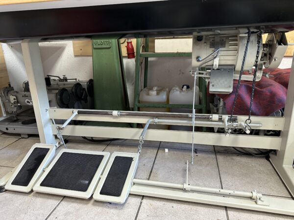 JUKI LG-158 gebraucht – Bild 5