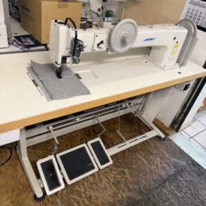 Juki LG-158 Langarm, guter Zustand